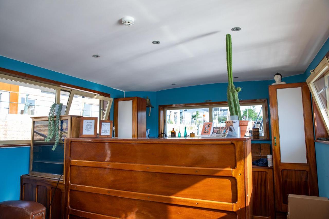 Hotel The Boatel Γάνδη Εξωτερικό φωτογραφία